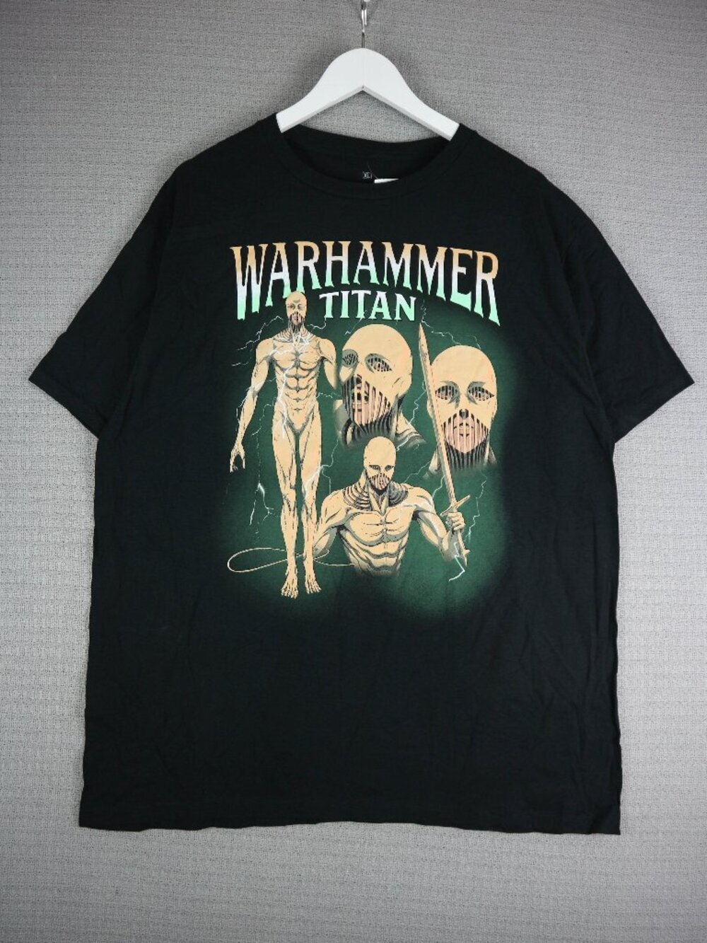 Attack On Titan Warhammer Titan Graphic Tee Mens BNWT XL Hot Topic Anime